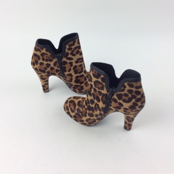 gianni bini cheetah booties